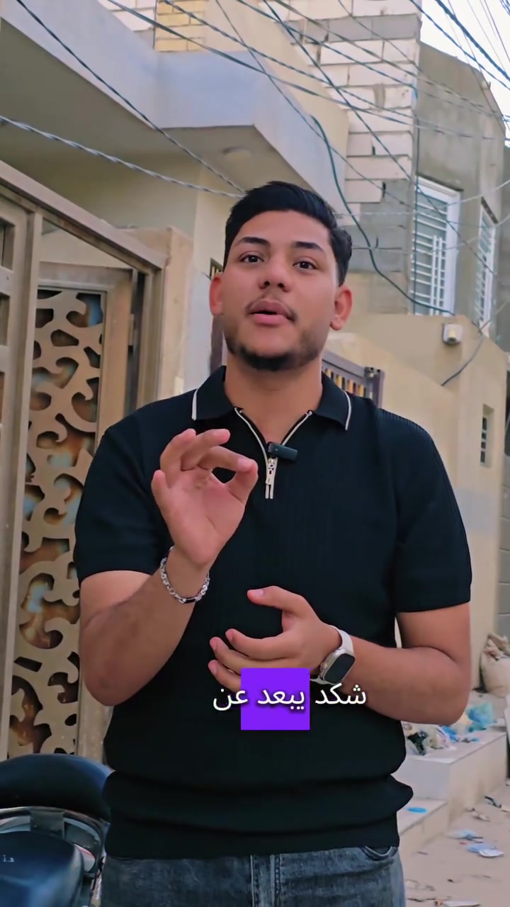 يا الله بيت بموقع تجاري معروض للبيع والايجار

قريب على الامام سند ٢٥ 
يحتوي صاله استقبال صحياات داخليه وخارجيه 

مطبخ ومنور 
وغرف عدد ٢ بالطابق الثاني 
للاتصال 
***********
***********
