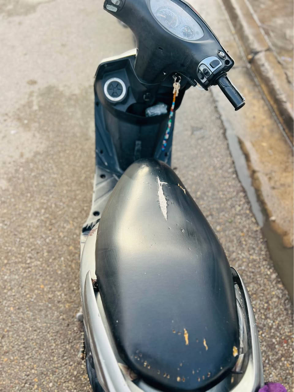 دراجه ثعلب نضيفه كلشي بيهة شغل كلش حلوه مكينه مالتهة حلوه ناعمه مكاني بغداد الشعله بغداد, العراق


**إذا كنت صاحب هذا الإعلان وتريد حذفه لأي سبب، رجاءا أرسل رسالة إلى الدعم الفني**