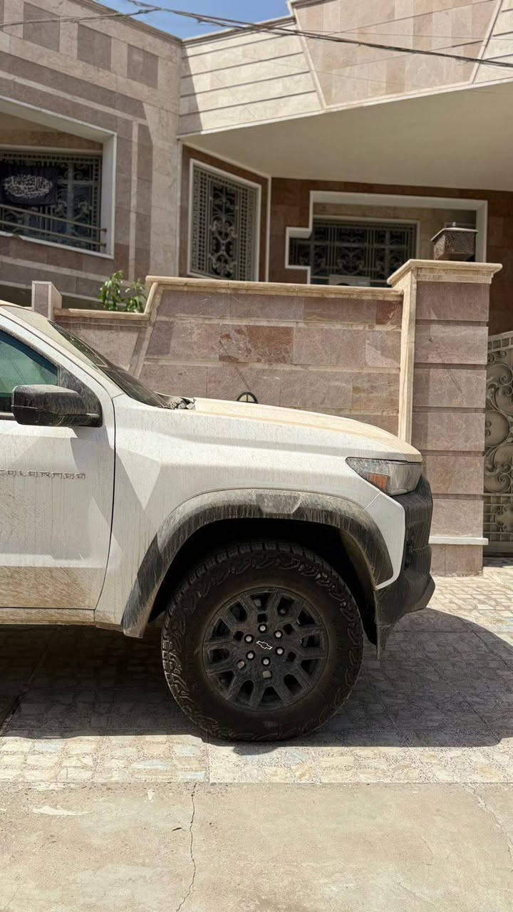 شوفر كولورادو تريل باس 2025
رقم بغداد باسمي شهداء
صبغ حافة البنيد وخشم الجاملغ

السعر 240 
بغداد المشتل
***********
