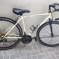 باله ياباني  حاويه ٨٥ الف.  مدينه الصدر  ٠٧٧٠٤٢٤٢٣١٠