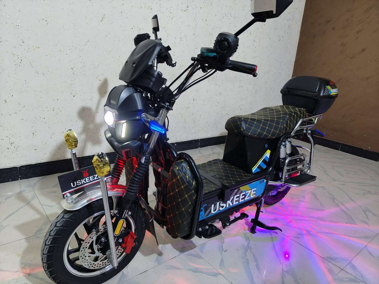 للبيع دراجه شحن 6 باتري موديل 25نضافه فول السعر 625
***********
***********
