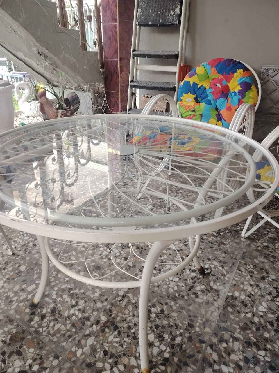 تخم حديد للحديقه السعر  200
للمراسله على الرقم  ***********
