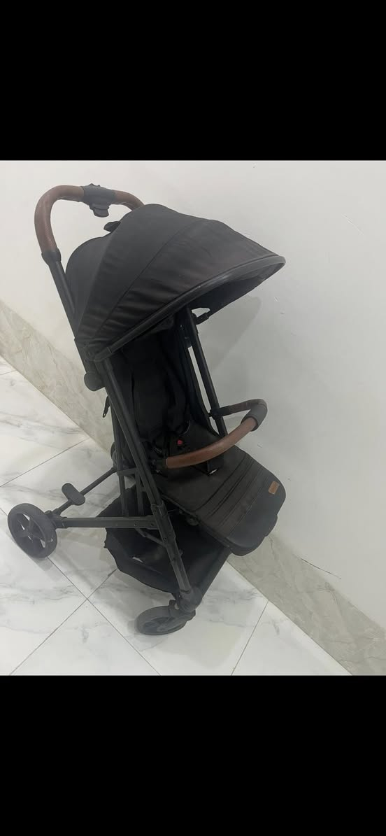 السلام عليكم اغراض نظيفه للبيع بأسعار مناسبه


**إذا كنت صاحب هذا الإعلان وتريد حذفه لأي سبب، رجاءا أرسل رسالة إلى الدعم الفني**