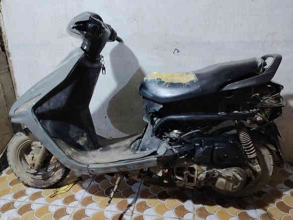 السلام عليكم دراجة فراشة فحل بس الكفرات تجارية الدراجة مفتوحة مرة وحدة المحرك نشط بدون تدخين ولاتبخير تفحص وتاخذ اذا مفتوحة مرتين ترجعهة شوتة جديدة ملاحضة الدراجة بس الكفر الفوك الهندر مكسور الاستفسار  ***********
