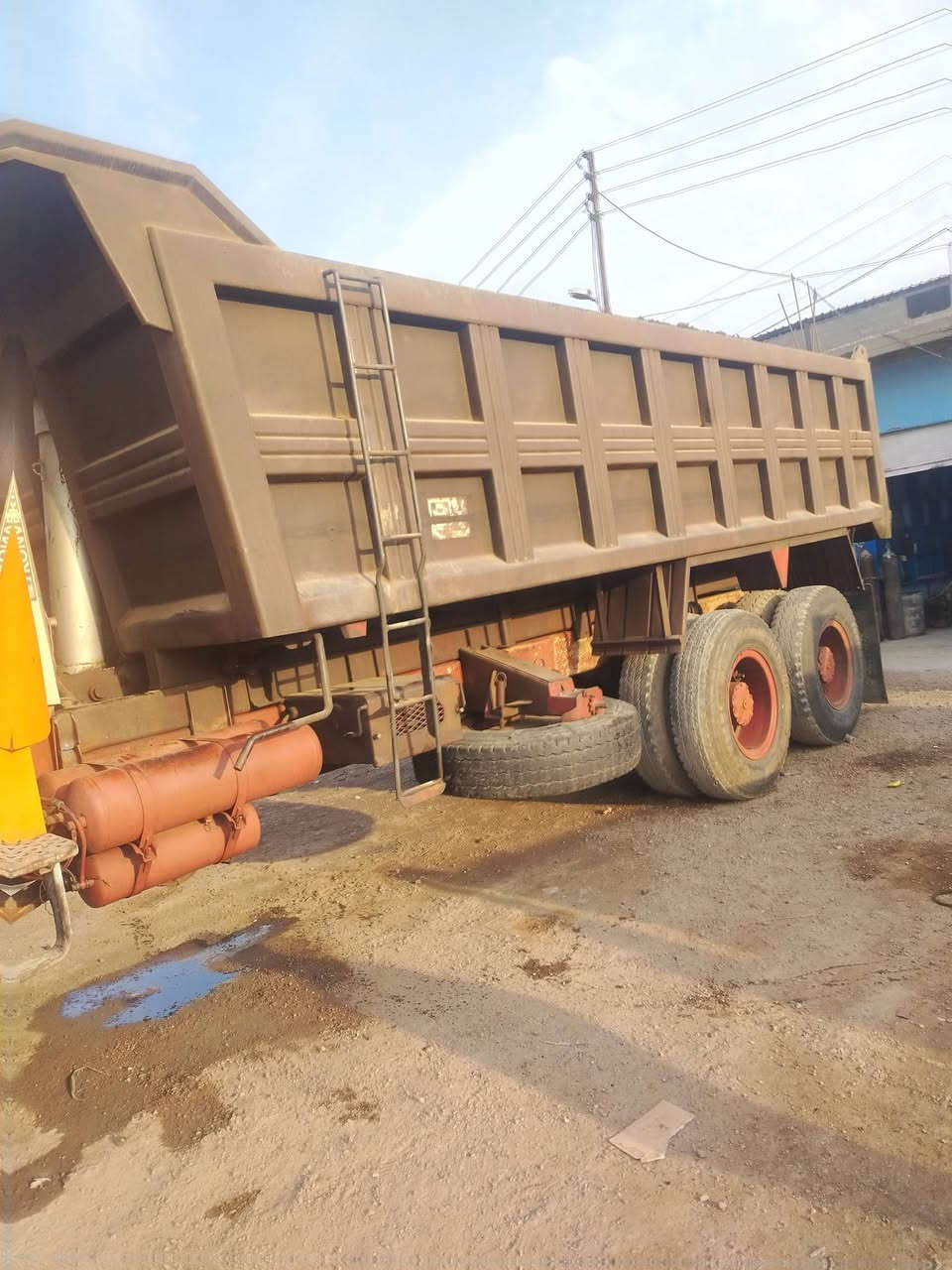 بدي اقجم جعب مايلر فصل جديد
بغداد التاجي مجاور الحي الصناعي 
***********
***********
