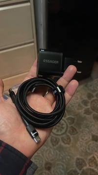 شاحن ٣٠ واط • واير ٦٠ واط • Essager