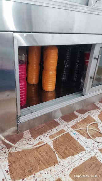 براد كيك للبيع
النوع تركي
طول 200 سم

عرض 80

3 طوابق جام

درجات التبريد 30 و 20 و10

و-10 و-20 و-30

شرط الشغل

تستقر على 2.5 امبير

شمعة داخلية

السعر 750 الف او بي مجال

***********

او راسلني عالخاص
العنوان كركوك
