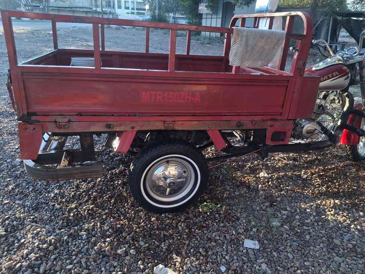 عنوان النجف الاشرف 
شارع الصب مقابل قريه الغدير 

السعر مليونين و٣٠٠ 

ستوته للبيع ام تي ار موديل 2018 
تعمير 26  وكاله 
رقم انكليزي مداور ثاني يوم 
للاستفسار مراسله الصفحه 
الشراي يجي خاص وبيه خير ويدلل
عنوان النجف الاشرف شارع الصب مقابل قريه الغدير


**إذا كنت صاحب هذا الإعلان وتريد حذفه لأي سبب، رجاءا أرسل رسالة إلى الدعم الفني**