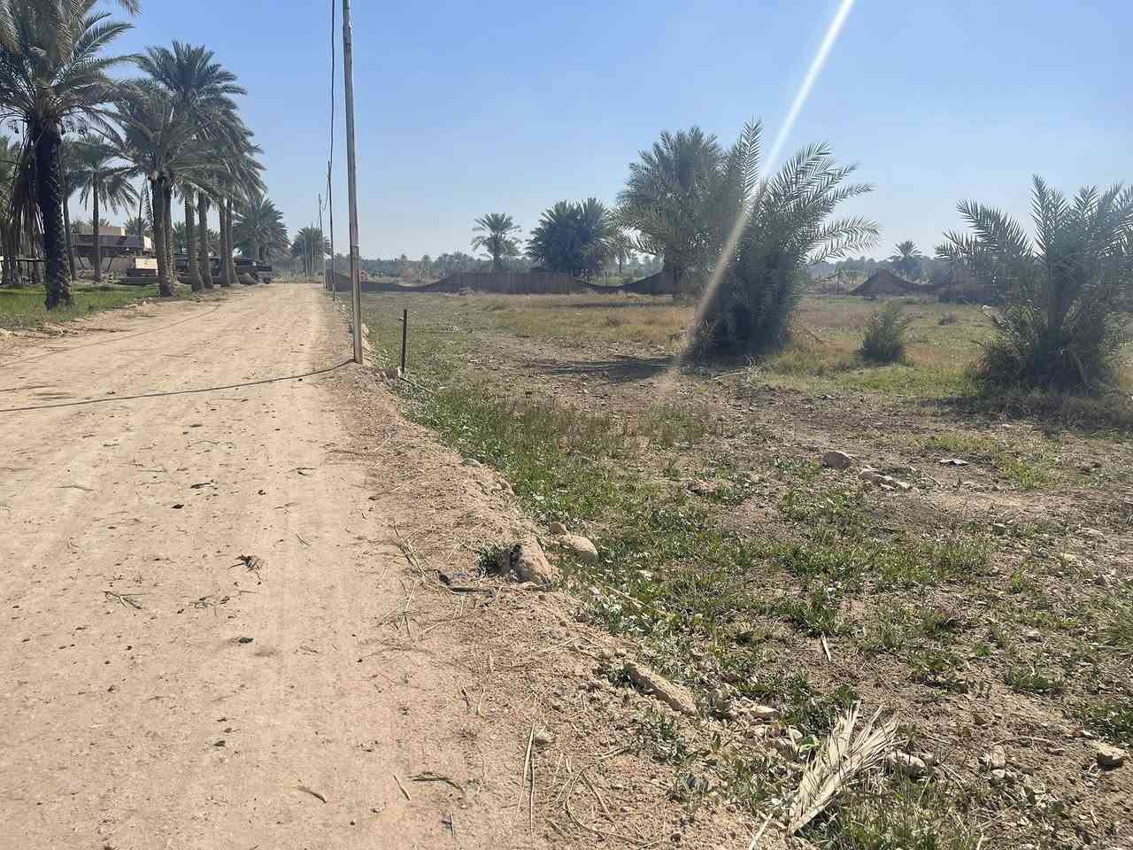 دونم طابو 25 سند تحويل كافه المساحات اسهم باسمك في كربلاء شارع ام ام البنين منطقه الزبيليه كافه الخدمات مدرسه متوسطه ابتدائيه مدرسه الثاني ماله العباس مباشره عالشارع للمعلومات اتصال/*********** /***********📞
