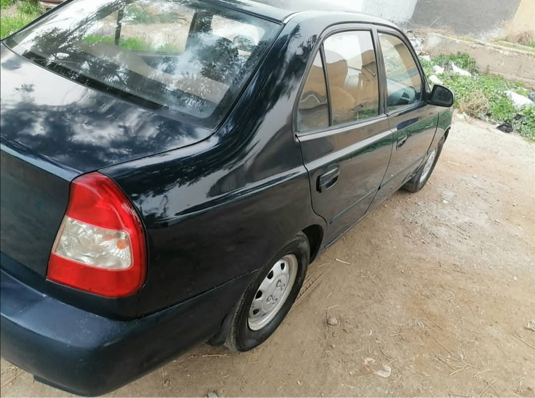 سلام عليكم اكسنت 2001 للبيع 
مكفوله من ضربه وكص وخياس 
كلها شغاله بس تبريد لا 
مصبوغه حزام اثر جراد 
سياره متعوب عليها حيل حلوه 
مال جناي مكاني الكرخ 
السعر 46 وبيها مجال 
مستعجل على بيعتها 

***********
