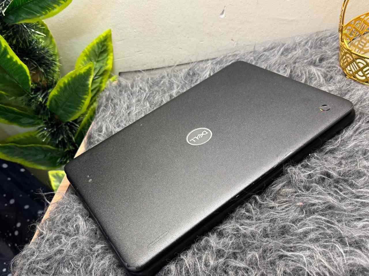 لابتوب للبيع
سعر 60


**إذا كنت صاحب هذا الإعلان وتريد حذفه لأي سبب، رجاءا أرسل رسالة إلى الدعم الفني**