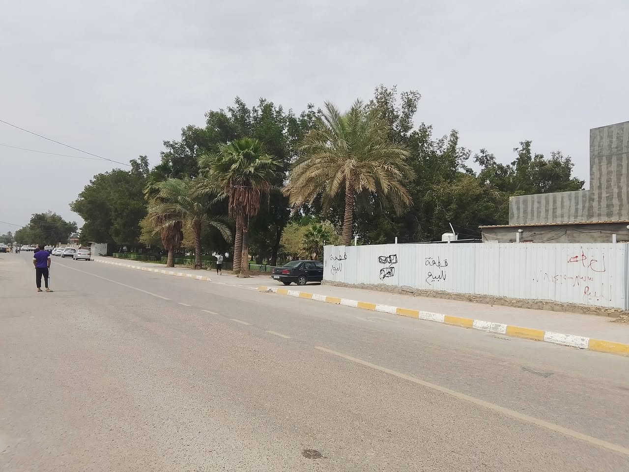 سلام عليكم اخوان قطعة أرض للبيع تجاريه مساحه 150 متر طابو صرف ركن تجاريه ترهم اي مشروع كدامهه متنزه 3 دونم قريبه بنص السوك ترهم اي مشروع ابالك تصير الاستفسار على الرقم ***********
