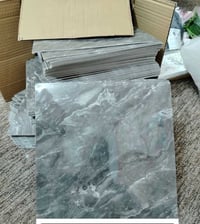 لاصق ألواح جداريه • ٣٠ مربع • ١٠٠ قطعة