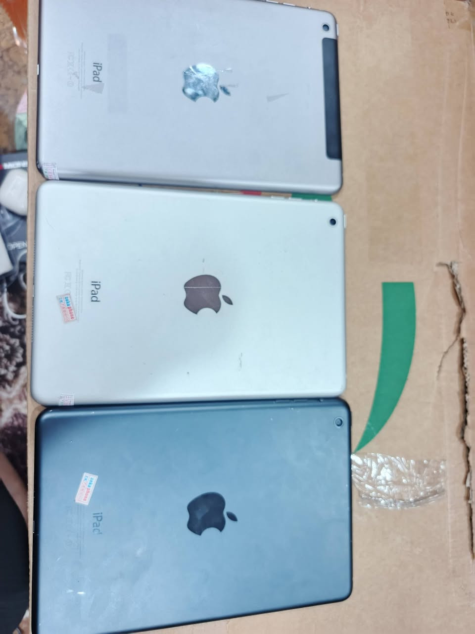 ثلاثة ايبادات مع التوصيل 125 قفلهم الي يريدهم يدخل خاص


**إذا كنت صاحب هذا الإعلان وتريد حذفه لأي سبب، رجاءا أرسل رسالة إلى الدعم الفني**