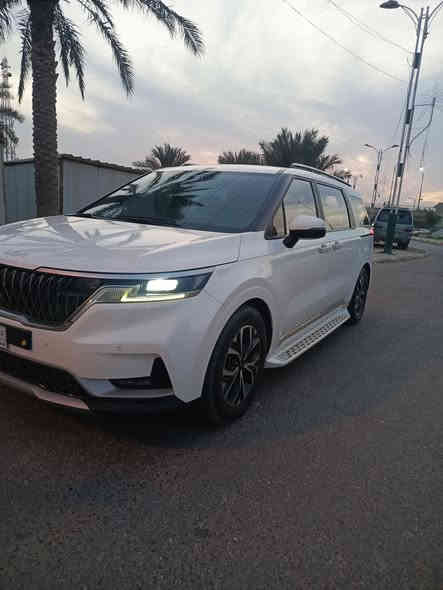 السلام عليكم
كيا كرنفال 
موديل 2023  خليجي ماشيه 20 لف
محرك 3500 
6 سلندر 
لون صدفي 
بصمه ابواب 5
كامرات امامي  خلفي 
حساسات امامي خلفي
وقوف ذاتي 
3 قطع تبريد
7 راكب سياحي 
السياره مكفوله حتى من الشخط بعدهي بحاله لزيرو 
مكانها السماوه  سعر 395 وبييهه مجال 
***********
