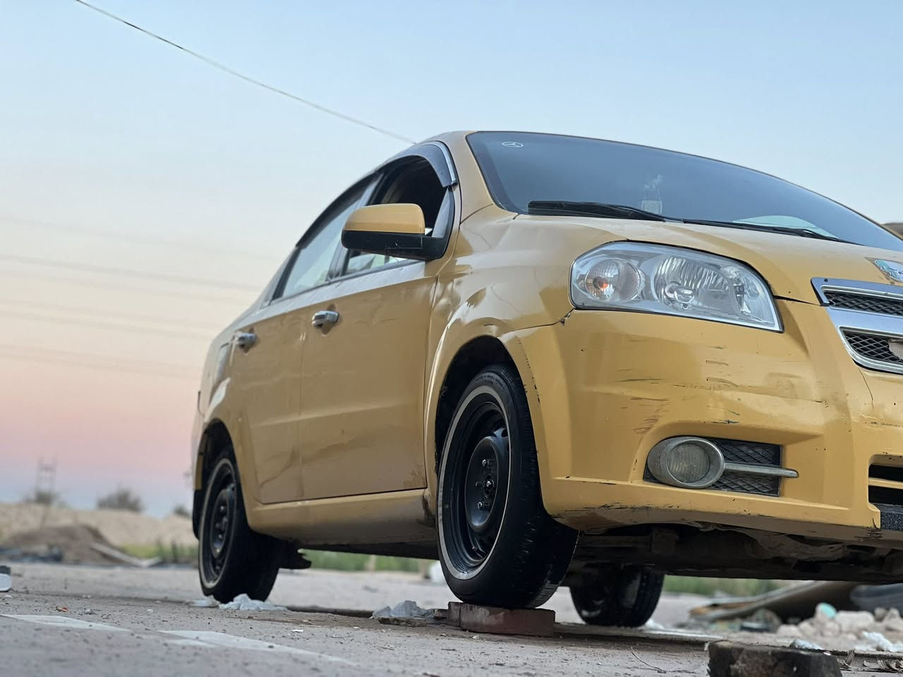 سلام عليكم 
افيو خليجي ٢٠١١ 
مفتوح كير اوتماتيك 
رقم بابل سنويه لل٢٧
مكاني نجف
بيها جاملغ وبنيد
حدادية جديدة تخم تاير
السعر ٥٨ وبيها مجال للشراي 
***********
