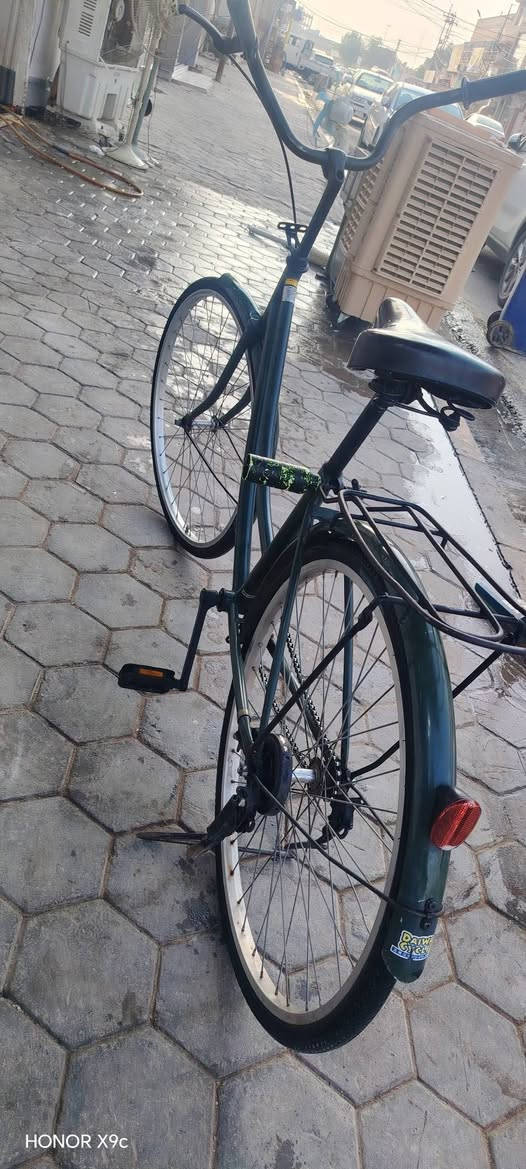 السلام عليكم
بايسكل للبيع حجم  26 السعر 60 ألف
وراح تخلي رقم تلفوني تواصلي وياي
***********
