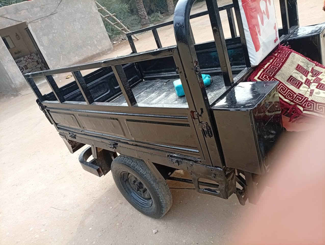 السَلٱمٌ  عـْليگمٌ ستوته للبيع 2015كلك محرك ناعم ركبه مكفوله شاصي نضيف. مضبوغه عام   تايرات جدد سعر 800 وبيها مجال مكاني نجف مشخاب خاص.  وبيك خير ودلل


**إذا كنت صاحب هذا الإعلان وتريد حذفه لأي سبب، رجاءا أرسل رسالة إلى الدعم الفني**