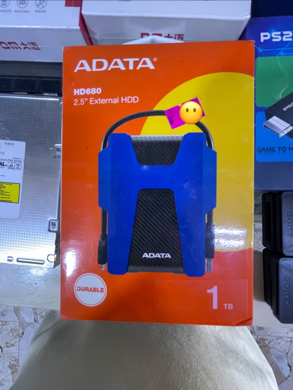 � للبيع | هارد خارجي ADATA HD680 - سعة 1 تيرابايت 🔥

إذا تدور هارد خارجي قوي، سريع، ويتحمل الاستخدام اليومي، فهذا خيار ممتاز. 💯

📦 المواصفات:
✅ الماركة: ADATA
✅ الموديل: HD680
✅ السعة: 1TB
✅ الحجم: 2.5 إنج
✅ USB 3.0 لنقل البيانات بسرعة عالية (ومتوافق مع USB 2.0).
✅ مقاوم للصدمات بفضل الغلاف المطاطي الواقي.
✅ يشتغل مباشرة بدون برامج (Plug & Play).

🎮 مناسب لـ:
• تخزين ألعاب PS4 وPS5 وXbox.
• الصور والفيديوهات.
• ملفات الدراسة والعمل.
• النسخ الاحتياطية للبيانات.

📦 الحالة: جديد بالكرتون.

💰 السعر: خاص.

📩 للحجز أو الاستفسار راسلني خاص

🔥❤️


**إذا كنت صاحب هذا الإعلان وتريد حذفه لأي سبب، رجاءا أرسل رسالة إلى الدعم الفني**