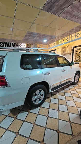 سلام عليكم. لاندكروز  2013 بريم أصل  وكاله ساز رقم أربيل  بسمي  كفاله من كلشي مكفوله من الدعاميه للدعاميه ماعدا ربع جاملغ بدون دواخل . السونار موضح بالمنشور  ✅️️
فول مواصفات 

فتحه سلايد روف

 

تشغيل عند بعد 

بصمه أبواب

زراك لايت 

 مري شفط 

ترحيب  

مقاعد كهرباء  جلد 

7 راكب داخل جديد جدا 

ماشيه 156

فور ويل 

طفايه حريق

محرك 6 سلندر 4000

3 قطع تبريد  سياره مناقصه كلشي جيده جدا 

العنوان  الفلوجه 

السعر / 39.000$

الاتصال / واتساب  ***********

ومن لله توفيق والرزق الوفي
