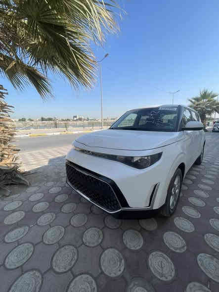 سلام عليكم 
صول 2025
بدون ايرباك 
ماشيه 5 الف
نص مواصفات 
كلش جديده 
بيه فقط بنيد تبديل 
دخول جديد بسمي فحص موقت 
صور حادث ويه الصور 
سعره 165 ورقه 
***********
