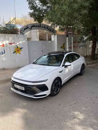 للبيع هونداي سوناتا 2024 مكفولة خليجي وكالة الاولى موتورز فول مواصفات ...