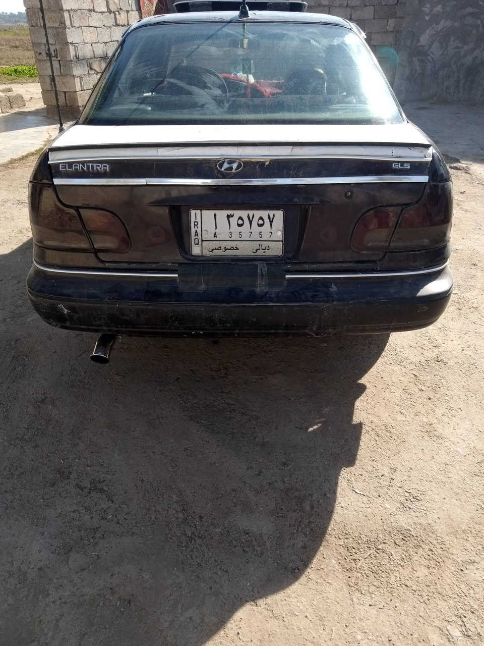 سلام عليكم عندي سياره للبيع سعر 24 عنوان ديالى رقم الهاتف ***********
