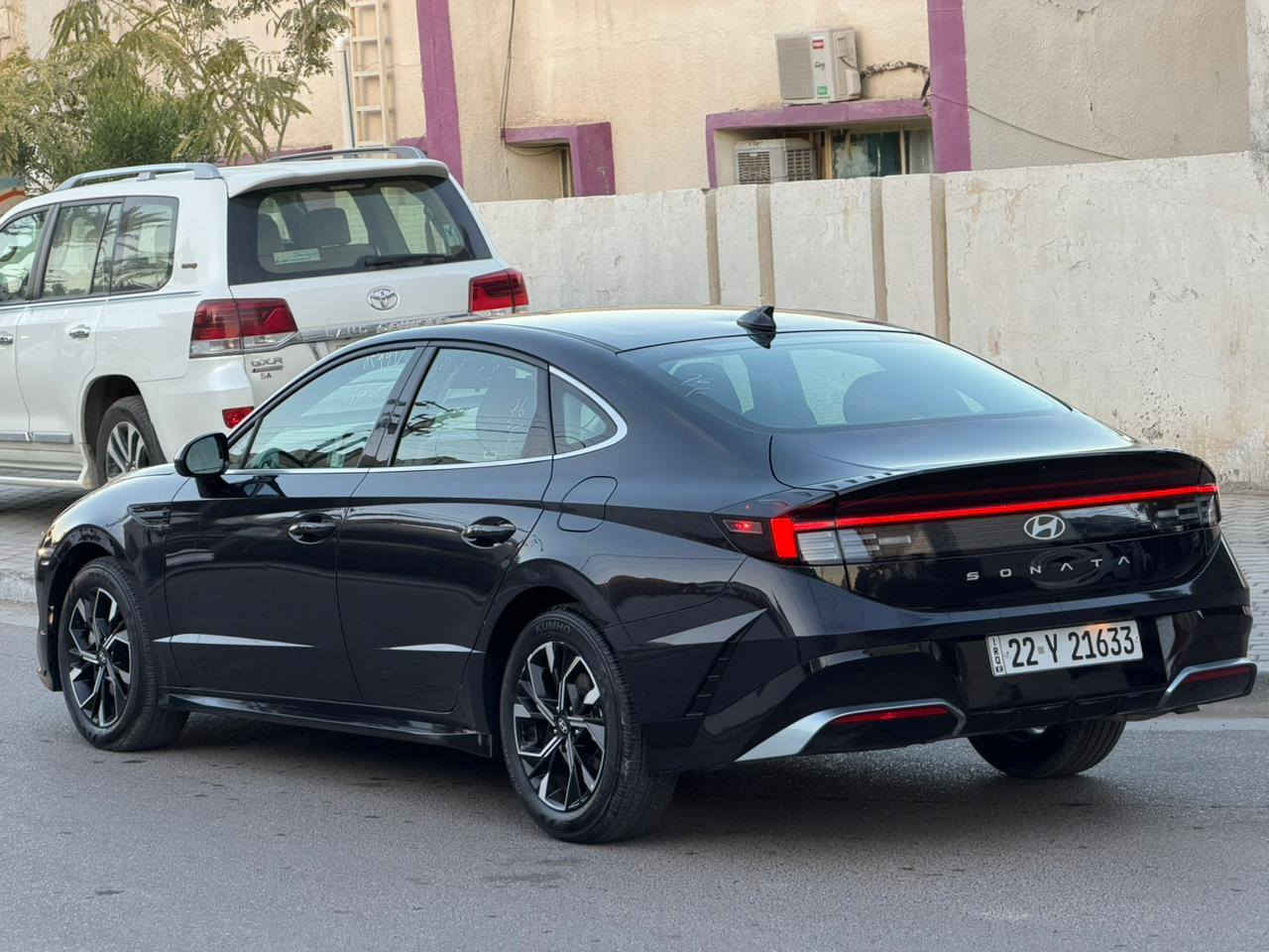 للتواصل فقط واتساب او الاتصال عالخط
سوناتا  الشكل  الجديد 2025 
2500 محرك تنفس طبيعي      
رقم اربيل  تحويل للمشتري 
 هزه وفحص وترقيم جديد 
بدون قطرة صبغ السيارة بجم كبس بلادي بوضع الشركة بيها فقط تعديل بارد بالجاملغ مال صدر 
جميع الايرباكات سليمة عدا البردة جهة الصدر 
  ماشية   14 الف   فقط   
.. شرط التحويل او وكالة للمشتري 
مواصفات 
sel ..
2500 مكينة المرغوب
بصمة تشغيل + البوب بصمة + تشغيل عن بعد
كشن السايق كهربائي  
تبريد شاشة بيانو منفصل
تدفئه بالكشنات 
اوتو هولد + اوتو اوف
مانع انحدار ومانع انزلاق 
لد امامي نهاري 
كيرها دكم
لايت زينون عالي ناصي 
رادار امامي خلفي جانبي
اشاير بالمري 
شاشة كبيره بلادية + كامرا خلفيه دوارة 
مانع تصادم امامي خلفي
قيادة آليه تحديد مسار 
سايد بريك دكمة 
انضمة قيادة 4 
وباقي المواصفات معروفة للسيارة 
سعرها 212 ورقة
بغداد المنصور 
 [hidden information]
ملاحظه 🚴🏼
تتحول بأسم المشتري بدون مياخذ السيارة لاربيل   فقط السنوية ياخذ لمرور لاربيل وتتحول بأسمه نفس اليوم
الهاتف: ***********    
واتساب متوفر او الاتصال عالرقم  
بغداد المنصور بغداد, العراق
