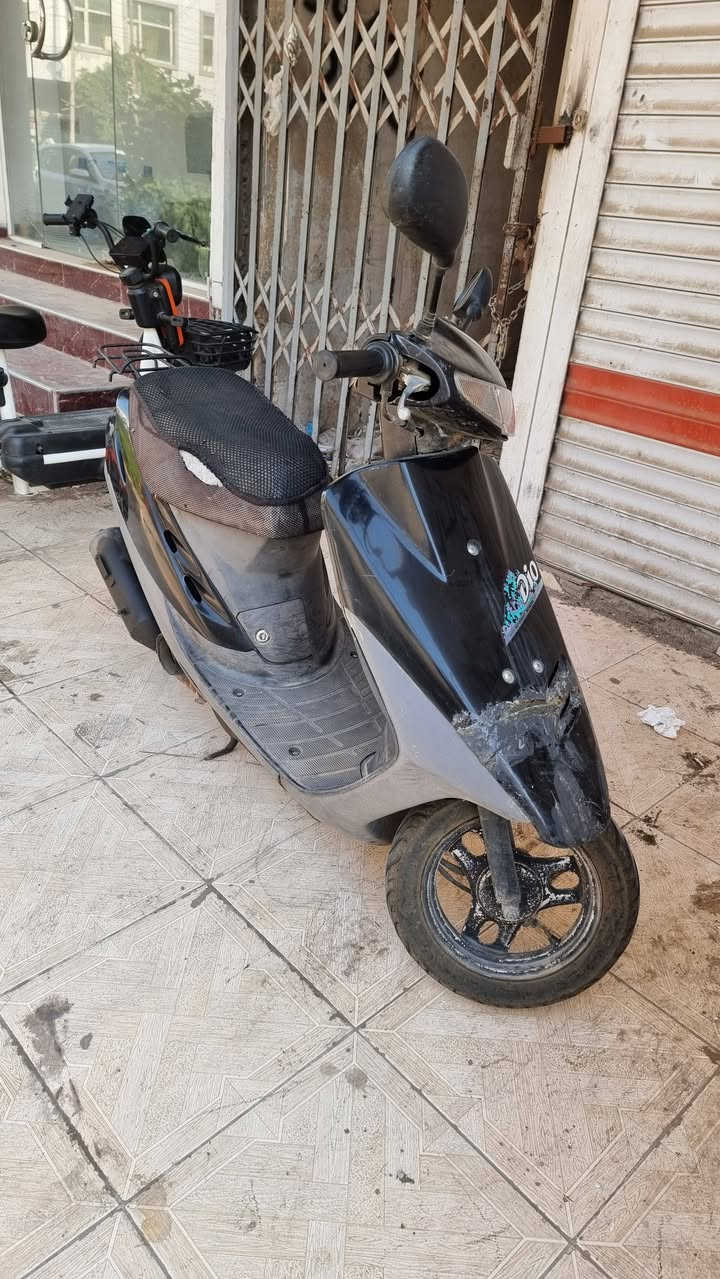 موجود في اربيل
 للبيع ماطور هوندا بداعي السفر
كهربائيات كلها شغالة 
***********
