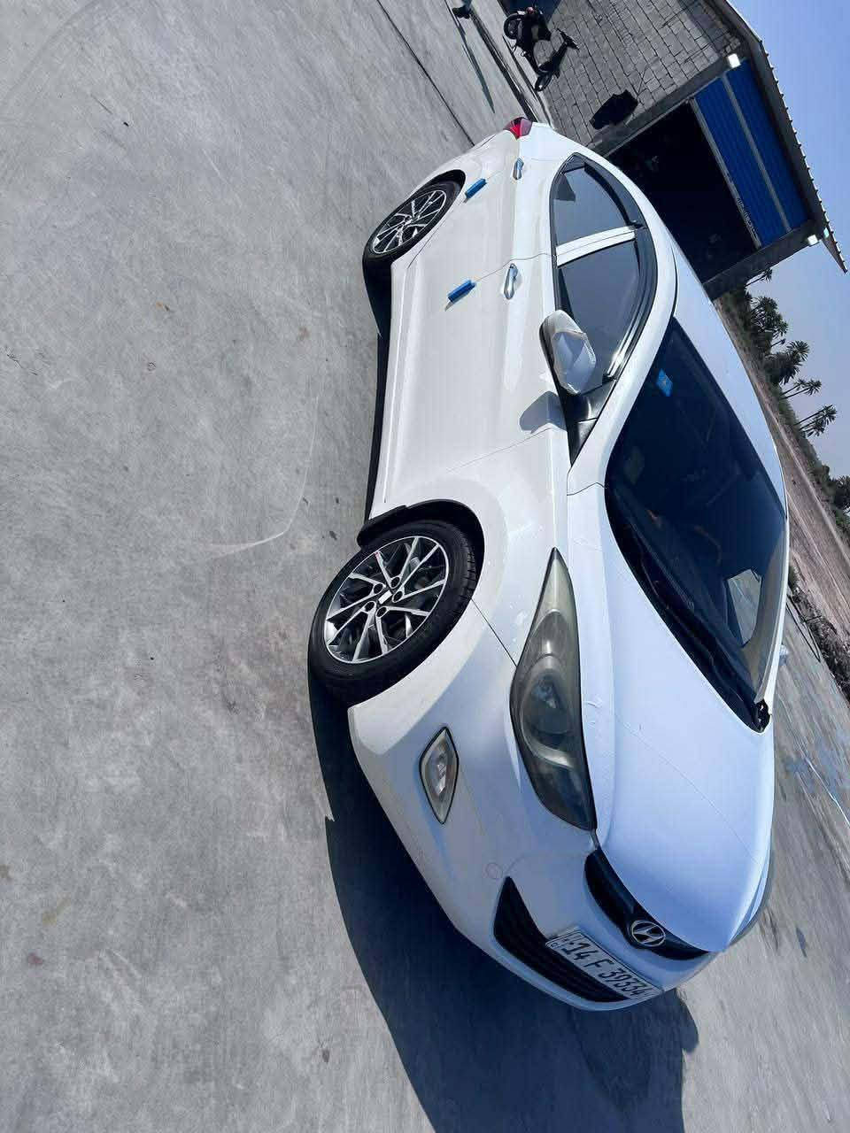 النترا 2014 سياره خليجي جاهزه من كل شي مابيها اي نقص محرك 1800 بأسمي تحويل ثاني يوم 107 وبيها مجال وبيها مجال مكاني الناصريه مكفوله من الضربه والتبديل بيها باب صبغ ودوسه ***********
