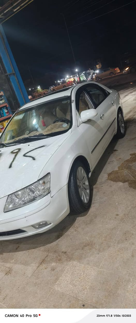 سوناته متوم دهوك شرط موكص
منفيس سابقن مكينة 2400وراد امريكي 
سياره فول كهربائيا كوله شغله ماعايزه بس سايق
***********
مكان السياره اربيل
السعر 60وبيه مجال
