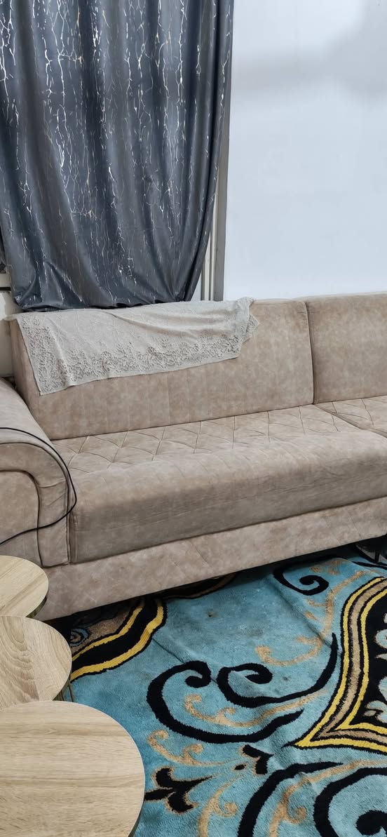 السلام عليكم
تخم 10 نفرات
جلسة حبيبات 20 نفر
غرفة صاج تركي ثقيل للبيع 13 قطع
للبيع


**إذا كنت صاحب هذا الإعلان وتريد حذفه لأي سبب، رجاءا أرسل رسالة إلى الدعم الفني**