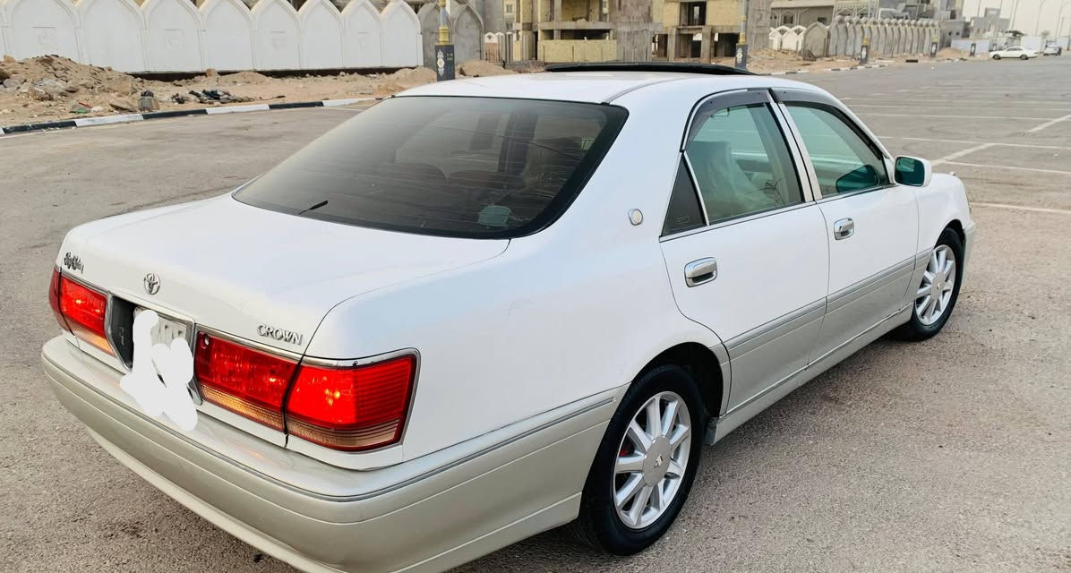 سلام عليكم ورحمة الله وبركاته ملكة للبيع سيارة كفاله من الگصه والضربه والخياس وكير مكينه محرك ديفور جبير سياره حداديه تخم تاير كهربائيات و تبريد وفتحه  اربع دكم برده خلفيه شاصي 75 سياره السعر 82 وبيه مجال لشراي علمن السياره بدون رقم عنوان كربلاء  رقم الهاتف  ***********
