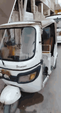 للبيع موديل 2018
2 مليون و100.. وبيه مجال
الهاتف ***********
الأوراق اصوليه وكامله بسمي 
متواجد واتساب 
أهلا وسهلا
