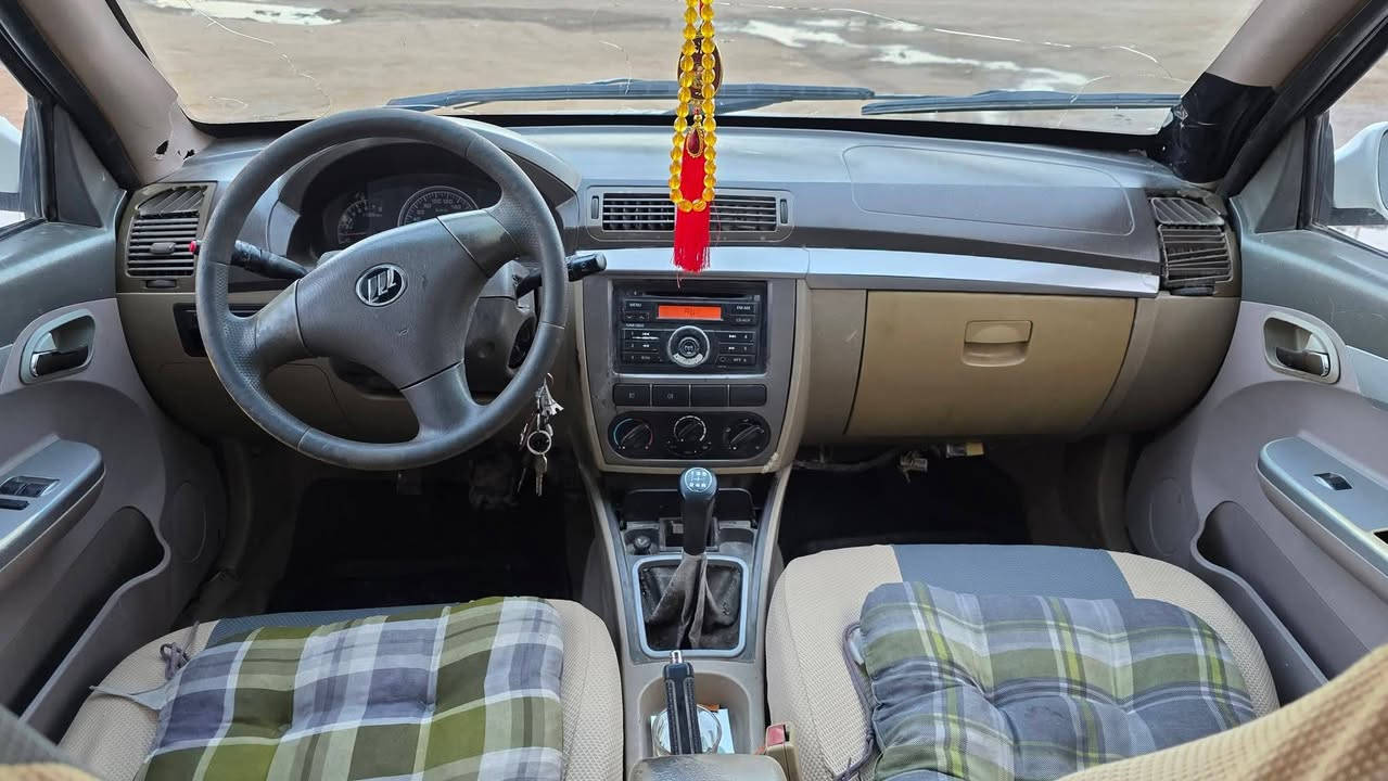 #﷽
#للبيع. ليفان 520  
موديل 2010  رقم. بابل مشروع وطني.
   مكينه  وكير كورله يابني ١٦٠٠ ابلاديه من شركه     
بيه قطعه صبغ وخشم جاملغ الاماي صبغ فقط ولباقي بلاد اصفاح موس مكفوله من ضربه   تبريد شغال شوصي ابلاد  سياره مال بيت اي نقص مابيه. السعر. 42 وبيه مجال***********
***********
