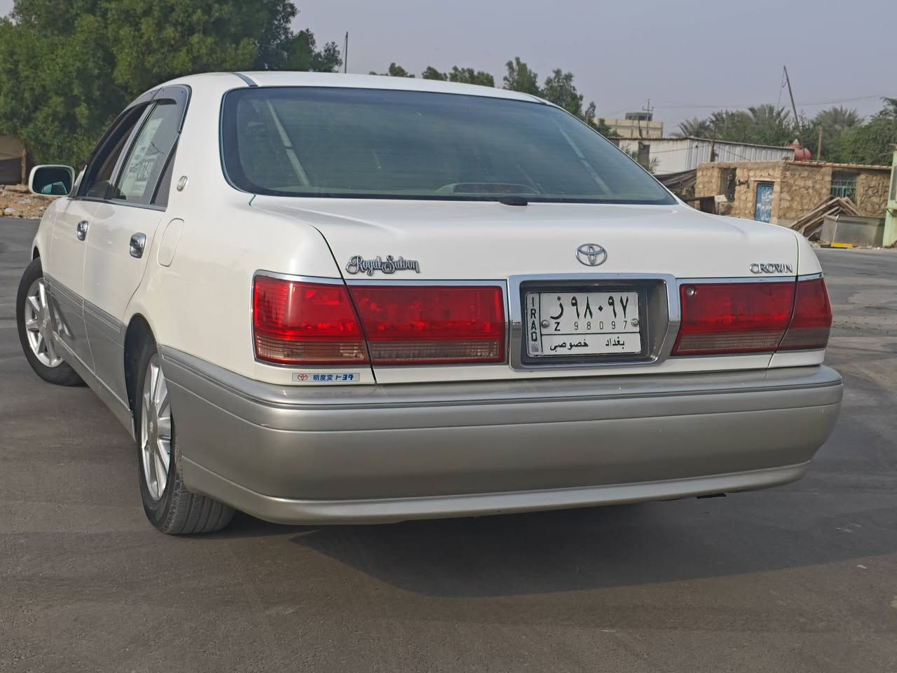 السلام عليكم
سياره ملكه للبيع 
المواصفات 
دگمتين 
شاصي 71
كشنات كهرباء 
برده خلفيه
ديفور الصغير 
مري شفط
موديل 2001
رقم بغداد حرف Z 
مكفوله من الگص ونقل جثه واصوليات 
بأسمي سنويه لل 27
السعر خاص
الرقم ***********
