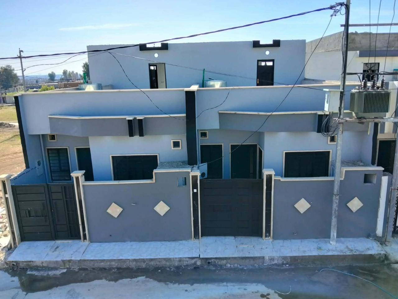 � #عروض #مكتب #الحارث #الحديث 🏡
📍 الموقع: الموصل – [حي-الملايين-الثانيه]
⚡قرب-جامع-موفق-شيت-دارن-توام-للبيع
📐 المساحة: [100-متر- واجهة-6]
🛏️ عدد الغرف: [3- غرف- نوم-طابق-ونص]
🛁 عدد الحمامات: [2-حمام ]
🍽️ مطبخ + صالة + كراج + سطح 
✨ المميزات:* سنة-البناء-2026
✅ صنف اللعقار -زراعي-موذج-25-حق-تصرف
💸 السعر: [ يُذكر عند التواصل / او الاتصال ]
✨ -اكتب-كلمة-تم-وصلك-سعر
📞 للاستفسار والمعاينة اتصلوا بنا على الأرقام التالية:
***********
***********
📍 موقع المكتب سايدن التعليم العالي 
📍 الموصل – وقرب معمل أصب وتربيه رابعه
✨يرجه -متابعه -الصفحه-الصلكم-كل- مهواجديد
📌 نستقبل كافة العروضات داخل أحياء الموصل 

#عقارات_الموصل #دار_للبيع #الموصل #بيت_للبيع #مكتب_الحارث #الحديث   #فرصة_عقارية #الموصل
