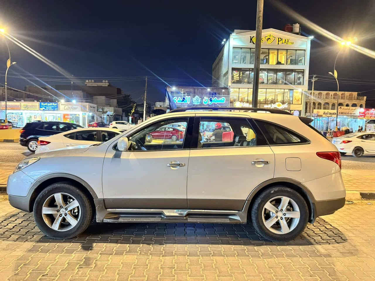 يالله
السلام عليكم
هونداي فيركروز ٢٠٠٩ رقم بابل مميز تحول مباشر 
سيارة كفالة من الصبغ فقط بارد زغير الجاملغ الأمامي فول مواصفات المواصفات معرفة ميحتاج اذكرهم السيارة ماشية ١٩١ الف قابل للزيادة
النواقص البيهه البريك مرات يصير خفيف والستيرن يحتاج ماطور ولايت امامي اتجاة الأيمن مكسور السعر ١٢٢ وقابل للتفاوض تجي تفحص وتقتنع وبالخير عليك
***********
