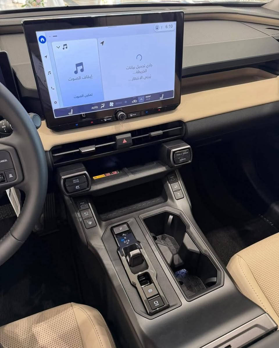 راف فور ٢٠٢٦ ؛ صح تويوتا تتمسك بالكلاسيكية وخطواتها محسوبة بس يا اخي اسم مقترن بالثقة من الناس يلزمون عليها سرة اكو اسباب منطقية هاي الاسباب تخلي بعض العوائل المتمكنة تشتريها على عدد افراد الاسرة .


**إذا كنت صاحب هذا الإعلان وتريد حذفه لأي سبب، رجاءا أرسل رسالة إلى الدعم الفني**