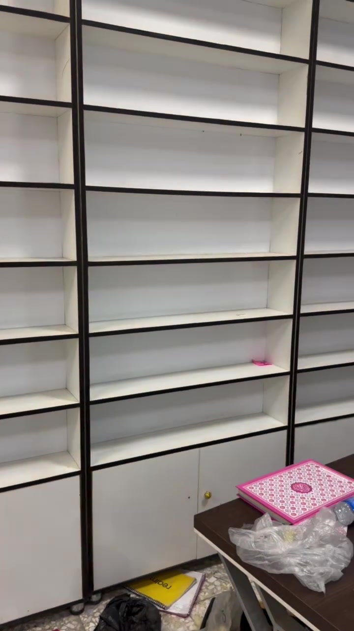 للبيع مستعجل 4 فاترينات مع ميز


**إذا كنت صاحب هذا الإعلان وتريد حذفه لأي سبب، رجاءا أرسل رسالة إلى الدعم الفني**