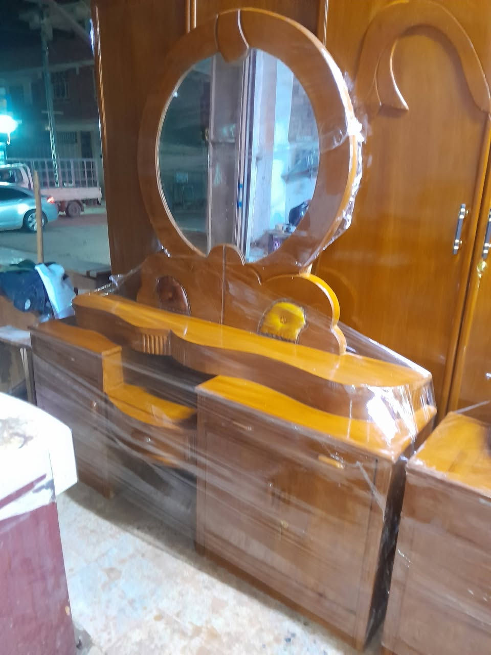 غرفة نجارة ام ال٦ بيبان للبيع
السعر ٥٠٠ الف بي مجال للشراي
العنوان حلة ابو غرق حي الحسين
#مصطفى النجار للتفاصيل الاتصال على الرقم *********** او تواصل على واتساب
