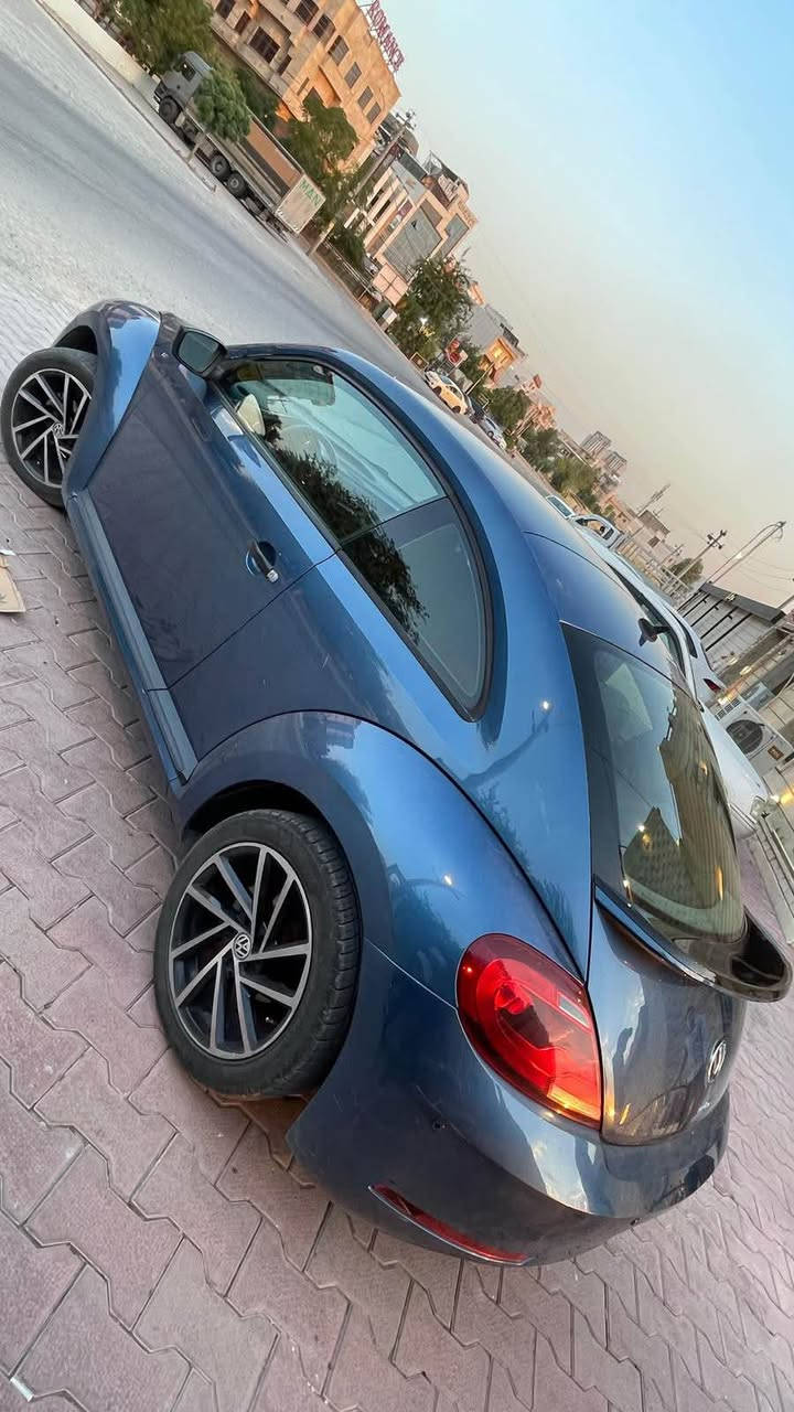volkswagen beetle 2017 

گیڕ و مکینە كارەبای بەشەرت  .. مکینە  4 بستۆن حجم 18  تۆربۆ …. سەیارەیەکی زۆرجوان و خاوێن و بێ مەسرەفە ژوورەوەو دەرەوەی  زۆر  تازەية… سەیارەكە دوو  پارەچە  بۆیاخە بي ناوەکرتن. 
 -ماوەی رۆشتوو:  ١٢١ ميل   
سەیارەكە نیو مواسەفات 
*********** السليمانية, العراق
