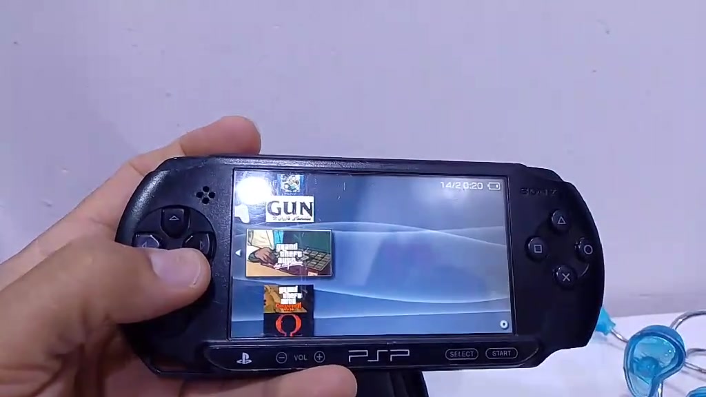 Psp ستريت كامل  الملحقات معدل مع رام متروس العاب وشاحن السعر ٨٠ توصيل متوفر


**إذا كنت صاحب هذا الإعلان وتريد حذفه لأي سبب، رجاءا أرسل رسالة إلى الدعم الفني**