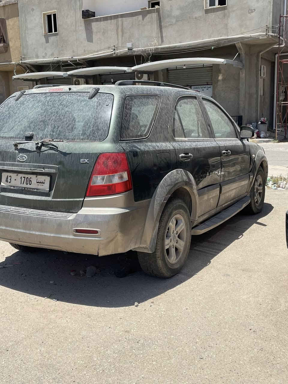 سورينتو موديل 2006
محرك الدار لكن يبي خدمه ماشي 180 الف كيلو 
محرك 35 دفع رباعي 
السعر 💵 8500 وساهل


**إذا كنت صاحب هذا الإعلان وتريد حذفه لأي سبب، رجاءا أرسل رسالة إلى الدعم الفني**