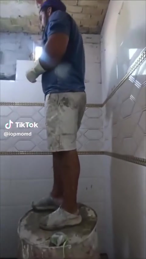 خلفه متفرغ حالين اشتغل سيراميك ارضيه وجدران جميع انواع لكاشي ول سيراميك ول مرمر وشتغل واجهيات لبخ تطعيم  فوم ضغط نثر او طلس او صبغ معه لبخ ***********ابو محمد  كادر عراقي وهاذ نتاج لعمل تسليم او ستلام مهندس ابو محمد ***********
