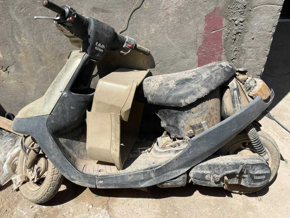 السلام عليكم ورحمة الله وبركاته 
دراجه البيع الدراجه جانت كلشي مابيها بالمطريه شبعت مي وبعد ماشتغلت  الكفرات والسوبايه موجوده ‭***********‬عنوان طويريج
