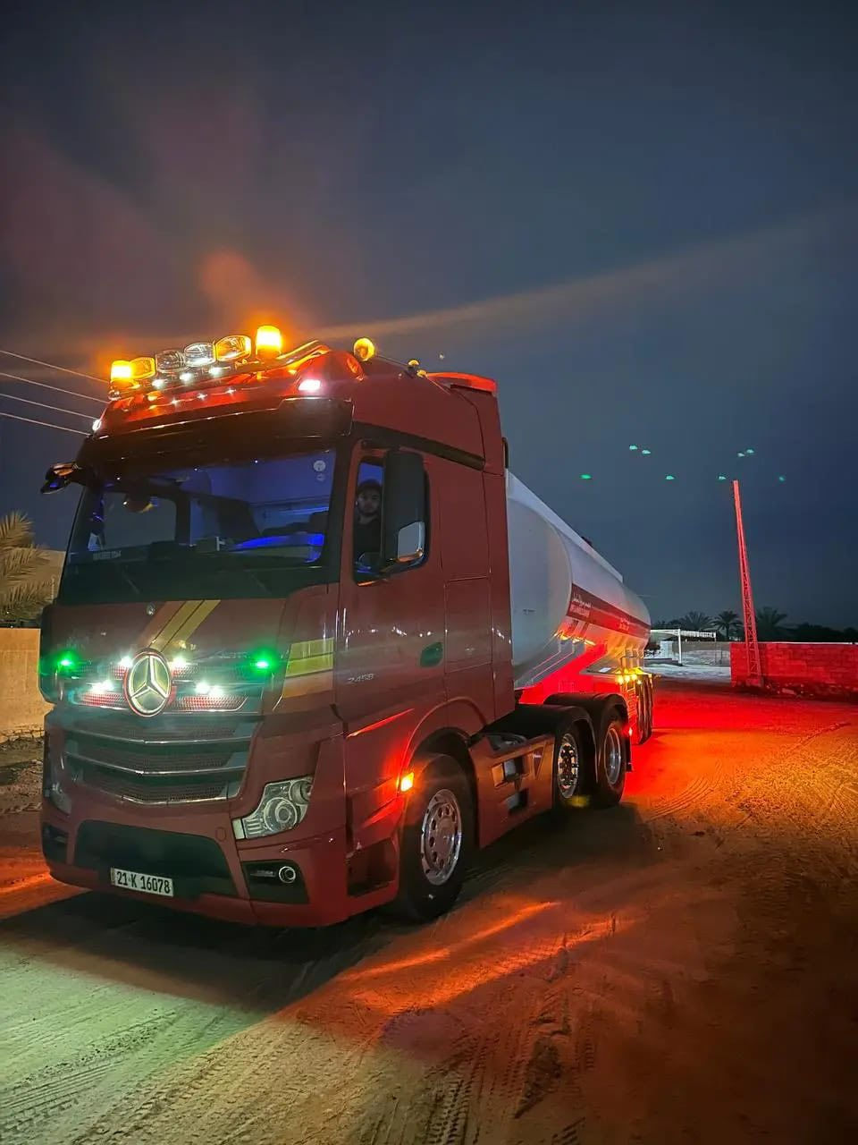 سلام عليكم 
وحش 2015 المانيه حجم 58 فول مواصفات كشن ديوان ، كفاله عامه تانكي 2024 منظومة بويلر كهربائي تكيال وجي بي اس جاهزه للشغل ، السعر 690$ وبيها مجال  قليل 
للاستفسار ***********
مكان السياره الانبار الرمادي
