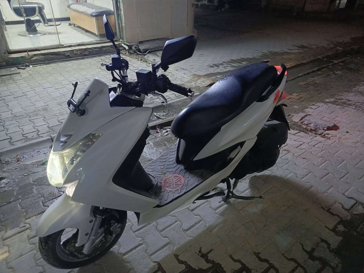 سلام عليكم دراجه لبيع ماجسته اس سعر1550 بكاني بغداد رقم 
***********
