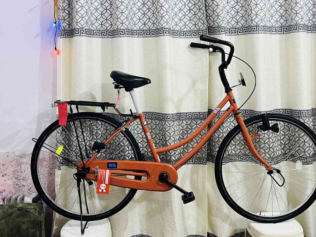 السلام عليكم بايسكل للبيع شركه بيدي مديل 2022غراضه كامله سعر 145وبي مجال ***********
