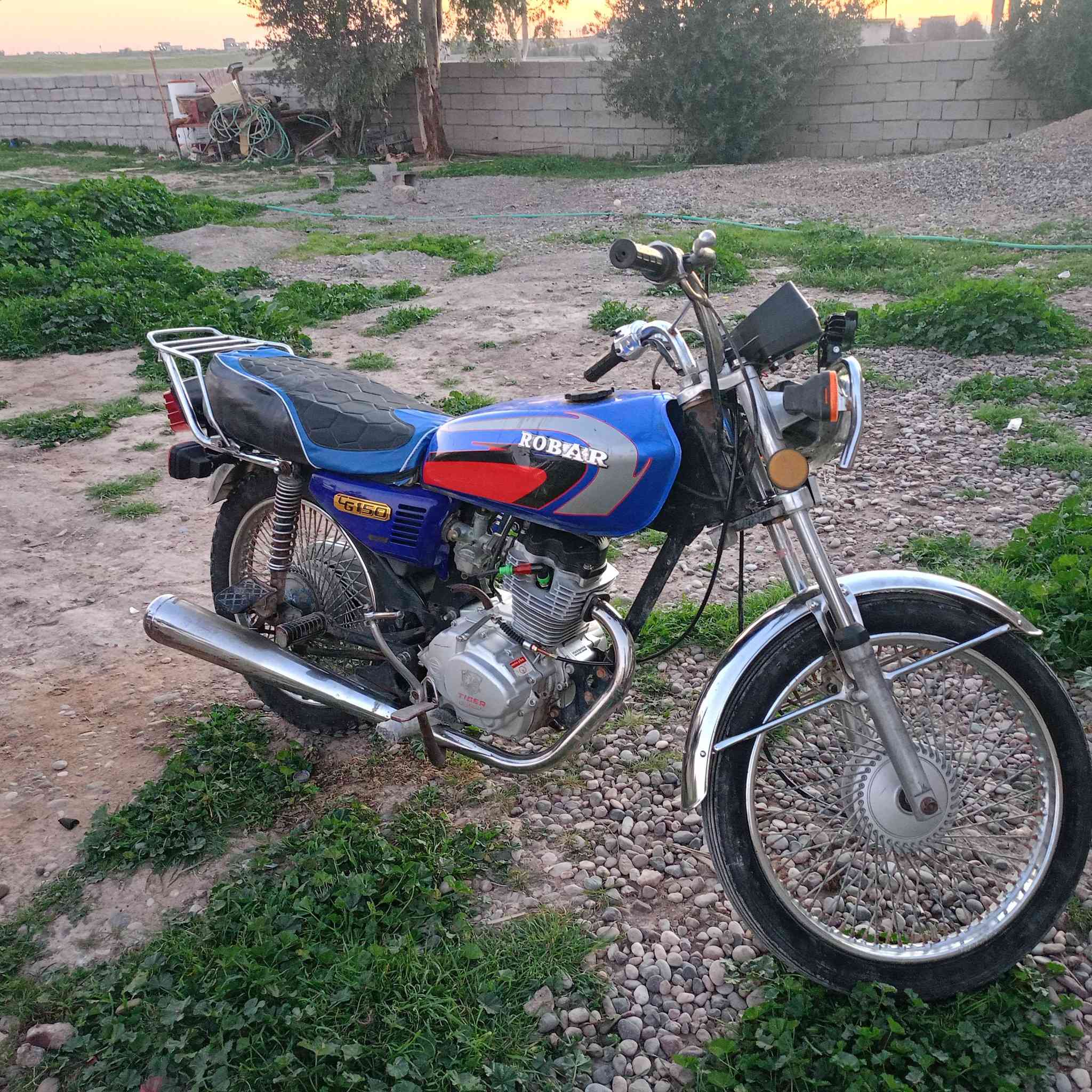 السلام عليكم تايكر وزن ثقيلال موديل  2020كهربائية كلو شغال مكينه صافيه كلشي مايعوزو الستفسار علا رقم 350 ***********
